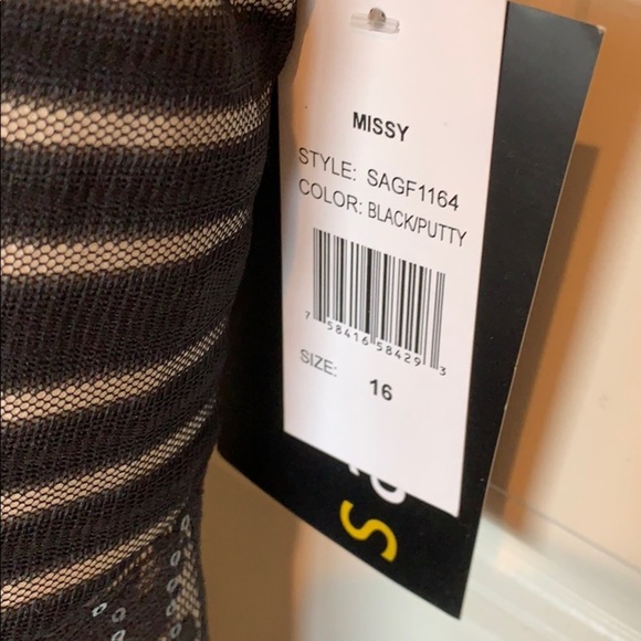 Party dress - Picture 5 of 8